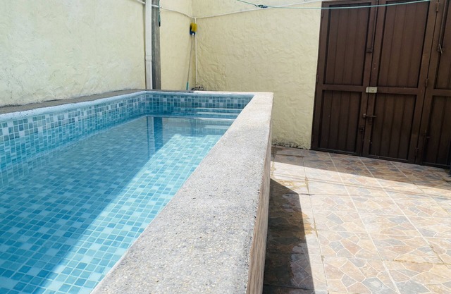House with excellent location, close to everything