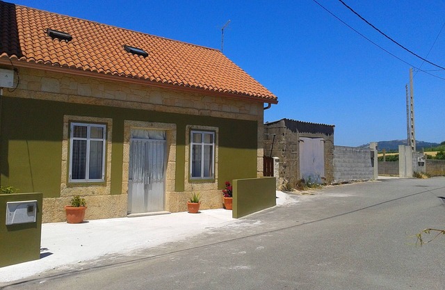 House with land with three bedrooms 50 meters from the beach in Castro
