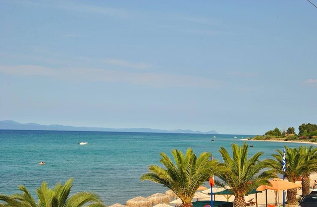 Houseloft Sandals Beachfront
