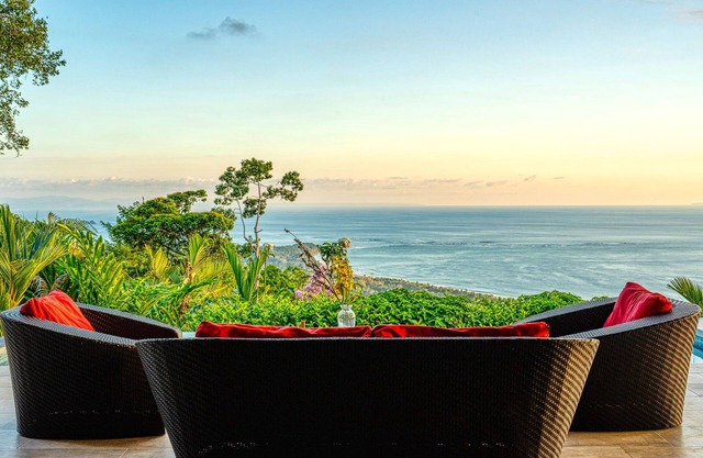 HR3 Spectacular Ocean Views, 5 min to Beach - concierge service - security guard