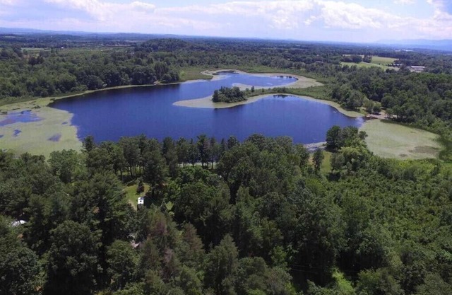 Hudson: Martin Van Buren lake cottage IIII (4)