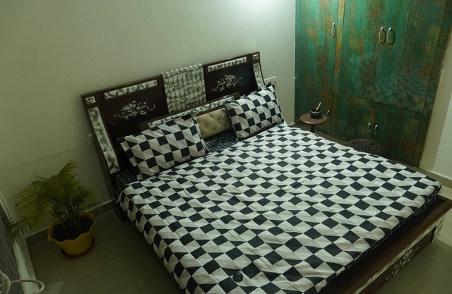 hyumomn Studios | Premium Stay Guaranteed