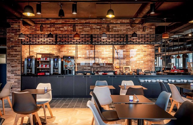 Ibis Styles Valenciennes Petite Foret