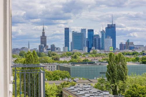 Iconic City View by Solarento
