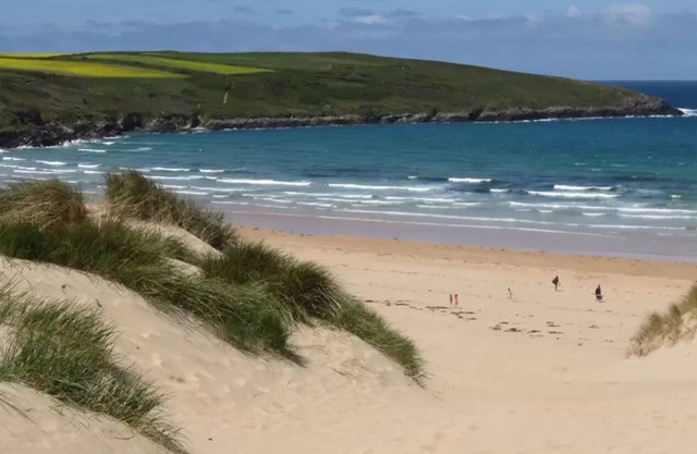 Ideal family holiday cottage with waterfront views