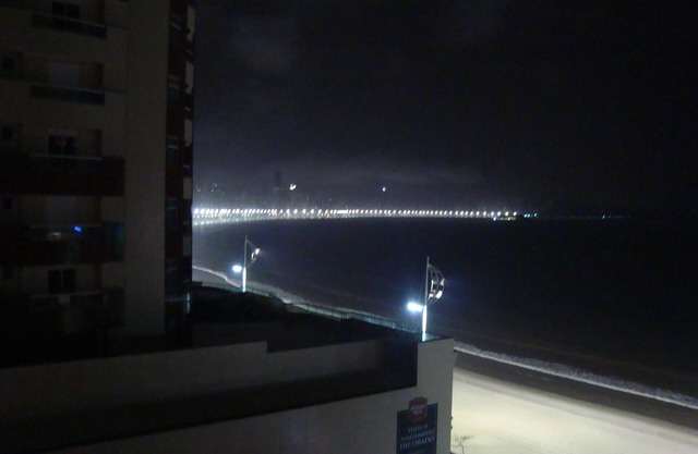 Ideal for Families in Barra Sul, Oceanfront - 2 garages Pets are welcome.