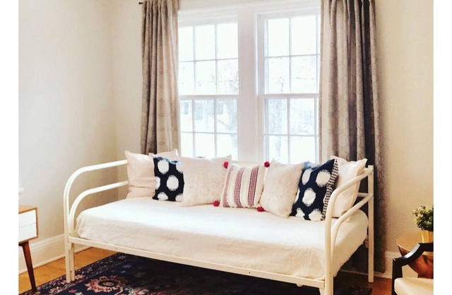 Ideal location! Enjoy the best of Minneapolis (Edina)