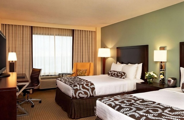 Ideal Mix of Comfort and Value! Outdoor Pool, Pets Allowed