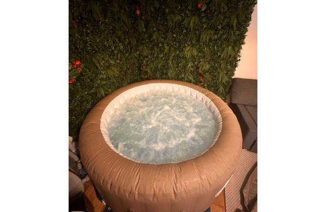 IDF19 Spacious Apart with optional Jacuzzi 65e per night