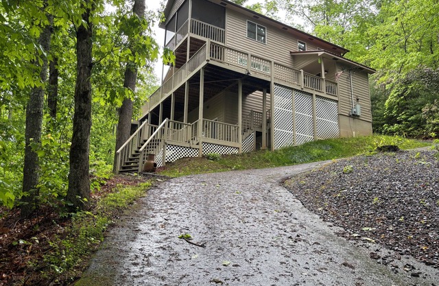 Idlewood - Escape to your dream mountain retreat in Western North Carolina