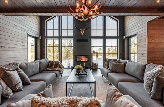 Idre Sky Mountain Lodge- Ski in Ski out