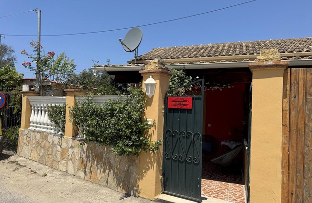Idyllic located in the country and close to the sea - Holiday home Paramonas, Co
