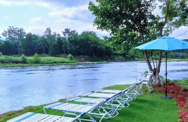 Illinois River House!