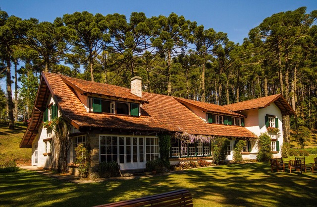 In the heart of the forest, safe and comfortable, a 20-minute walk from Baden-Baden