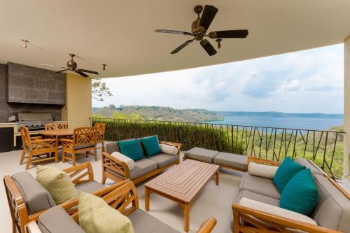 Incredible Luxury Villa- Private Beaches,concierge