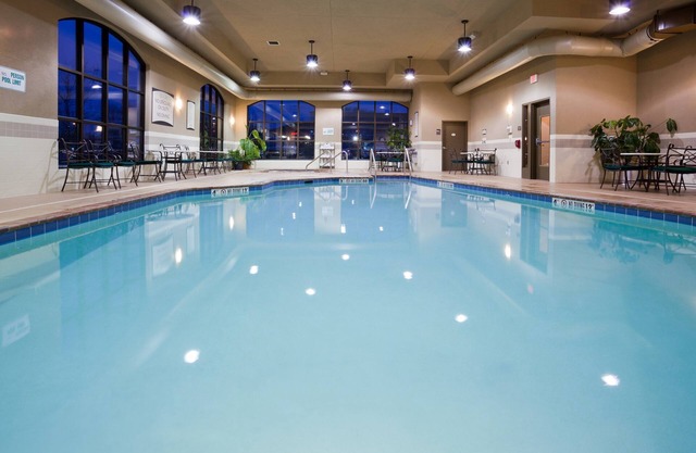 Indoor Pool + Hot Tub | Close to the Airport!