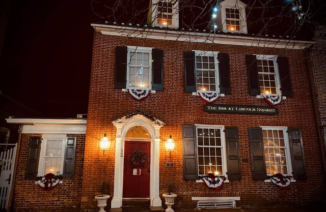 Inn at Lincoln Square