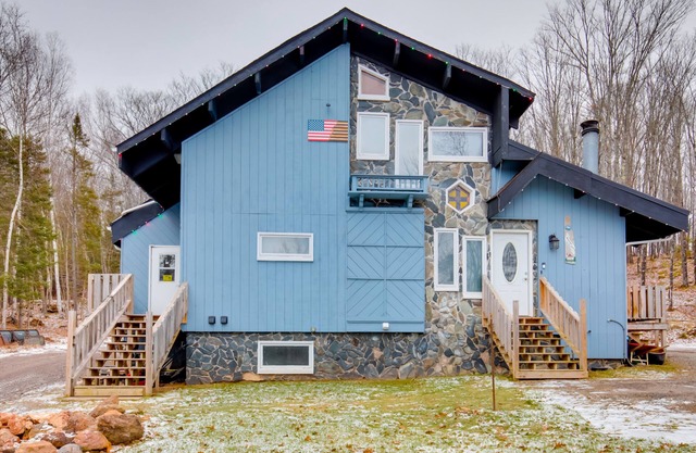 Iron River Condo w/Gas Grill Near Skiing + Hiking