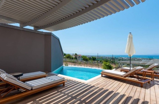ISholidays Delight - 2 Bedrooms Sea View Villa with Private Pool