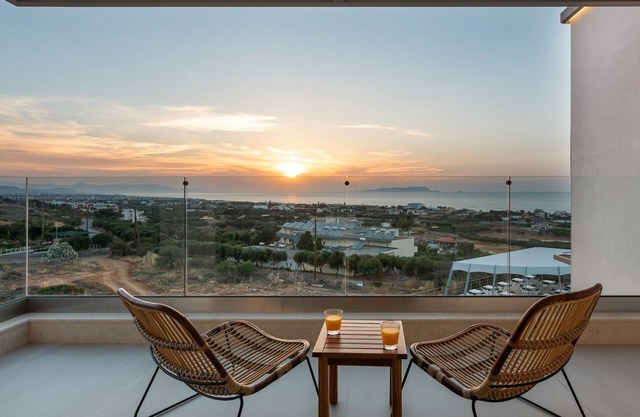 ISholidays Happiness - 2 Bedrooms Sea View Villa with Jacuzzi