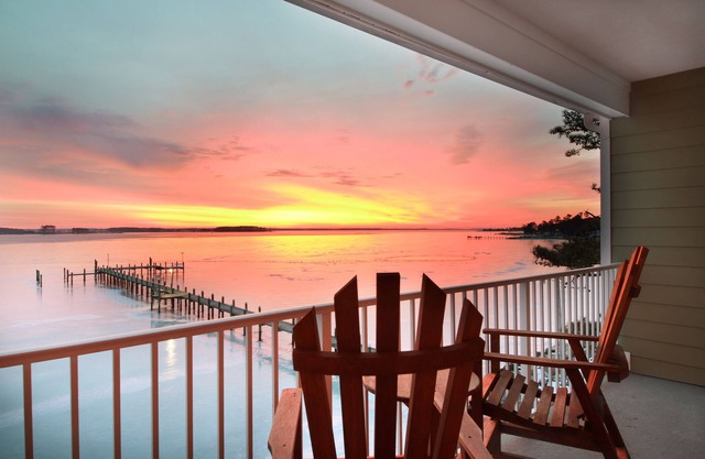 Island Inn & Suites, an Ascend Collection Hotel