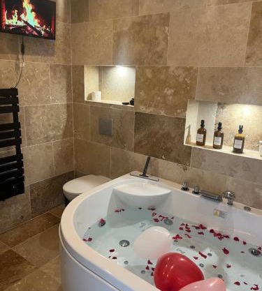 Jaccuzi F2 proche du Canal