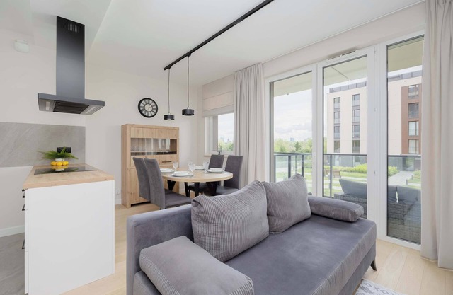 Jagiellońska 75 | Warszawa | Spacious Apartament | Parking&AC