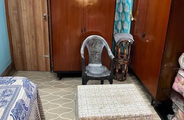 Jharna's Homestay with Kitchen,Dinning & a Garden view with in a City