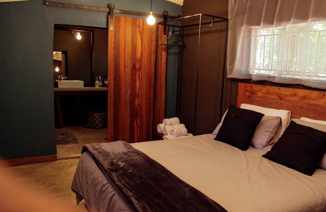 Jozi Private Cottage