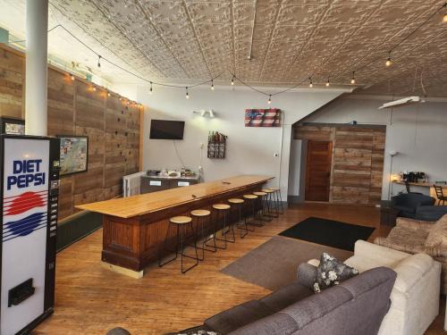 Kaleva East & Goose's Hall