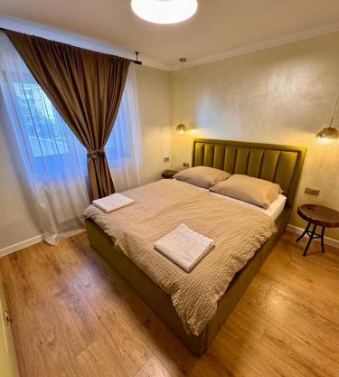 Kalim’s apartment