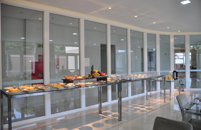 Kamur Plaza Hotel