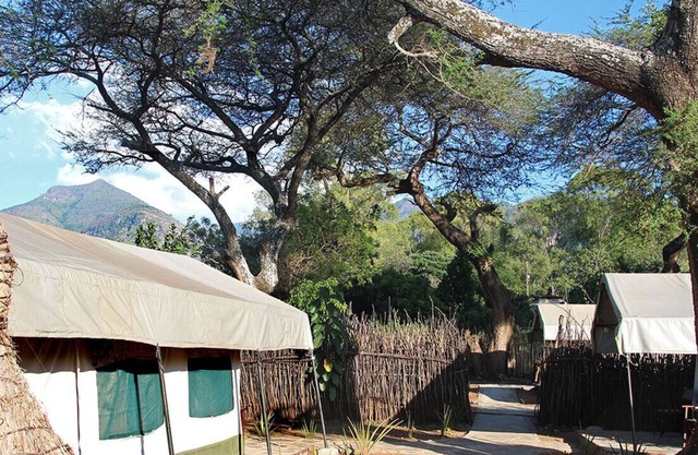 Kara-Tunga, Karamoja Safari Camp