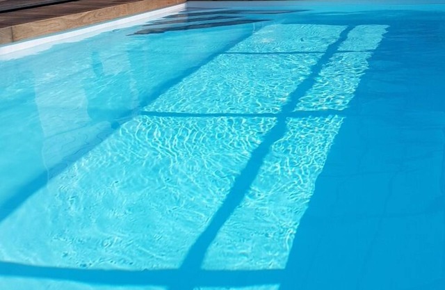 Keroanne- 6 persons pool & spa sea view