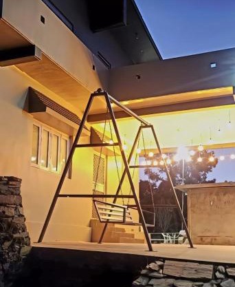 Khumani Hartola, Mountain-View BnB with Balcony & Bonfire