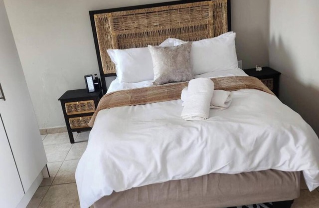 Khutsong Apartmentss