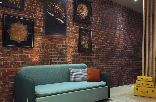 KING bed Free Parking Hideaway