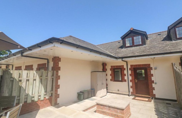 Kingfisher Cottage