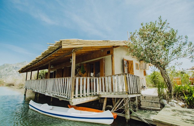 Kingfisher Cottage - Unique Property Ideal For a unique retreat away from it all