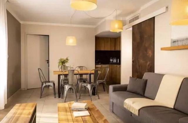 Klassische Lodge mit 2 Schlafzimmern und 4 Personen