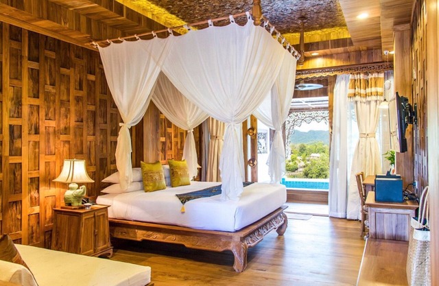 Koh Chang Suite - One Bedroom Resort, Sleeps 3