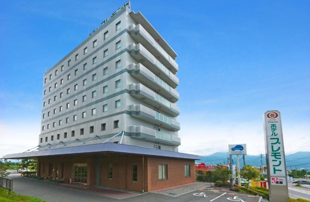 Komagane Premont Hotel