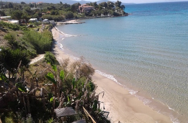 Kozanos II Apartment, 150 meters from the beach!