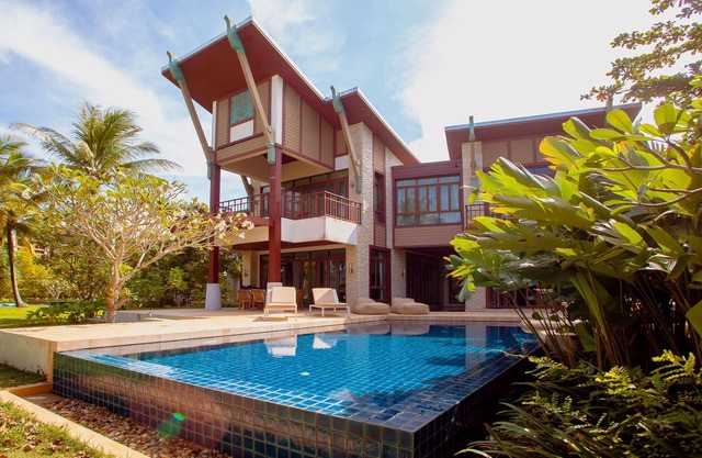 Krabi Beachfront Amatapura Villa 1