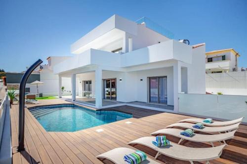 Krystal Bay Villa