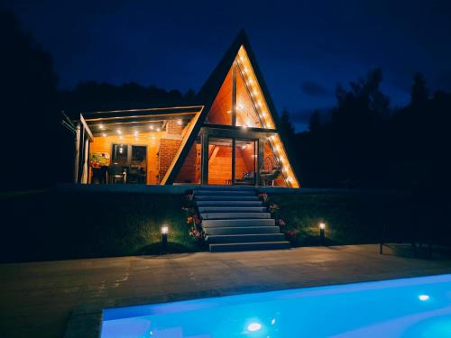 Kuća za odmor Kiara - bazen, jacuzzi i sauna