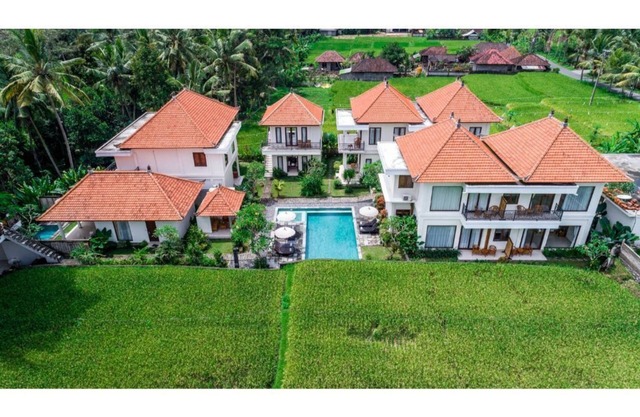 Kubu Bali Baik Villa Resort 