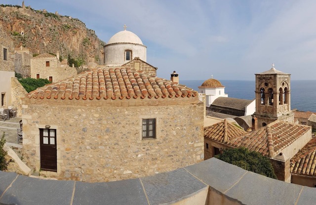 kyma mansion is located in the heart of Monemvasia's castle