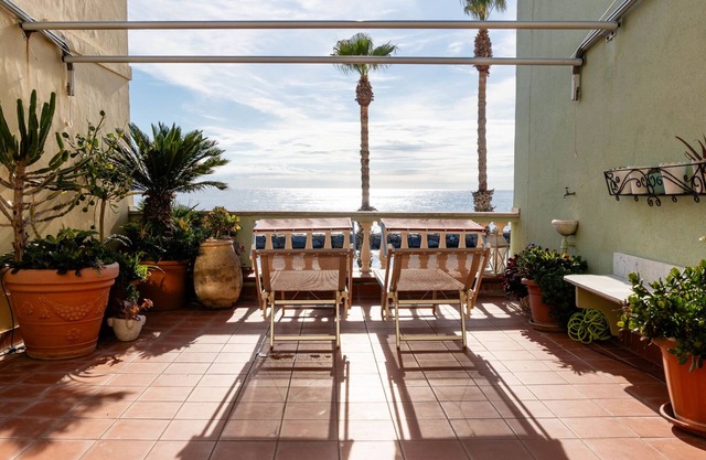La Loggia sul mare by Interhome