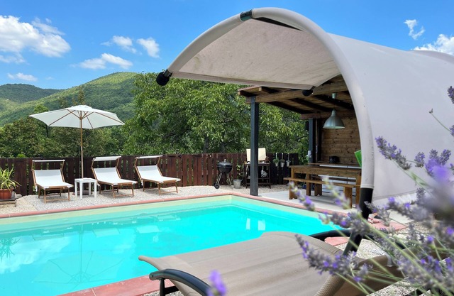 La Quercia di Mamie - House with Private Pool in Spoleto